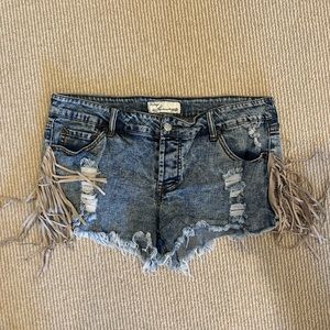 denim shorts with fringe